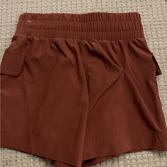 Abercrombie & Fitch Traveler Cargo Short - Picture 4 of 5